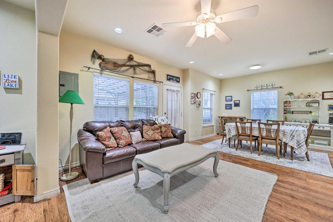 Inviting Afton Townhome With Hot Tub, Walk To Lake! Exterior foto