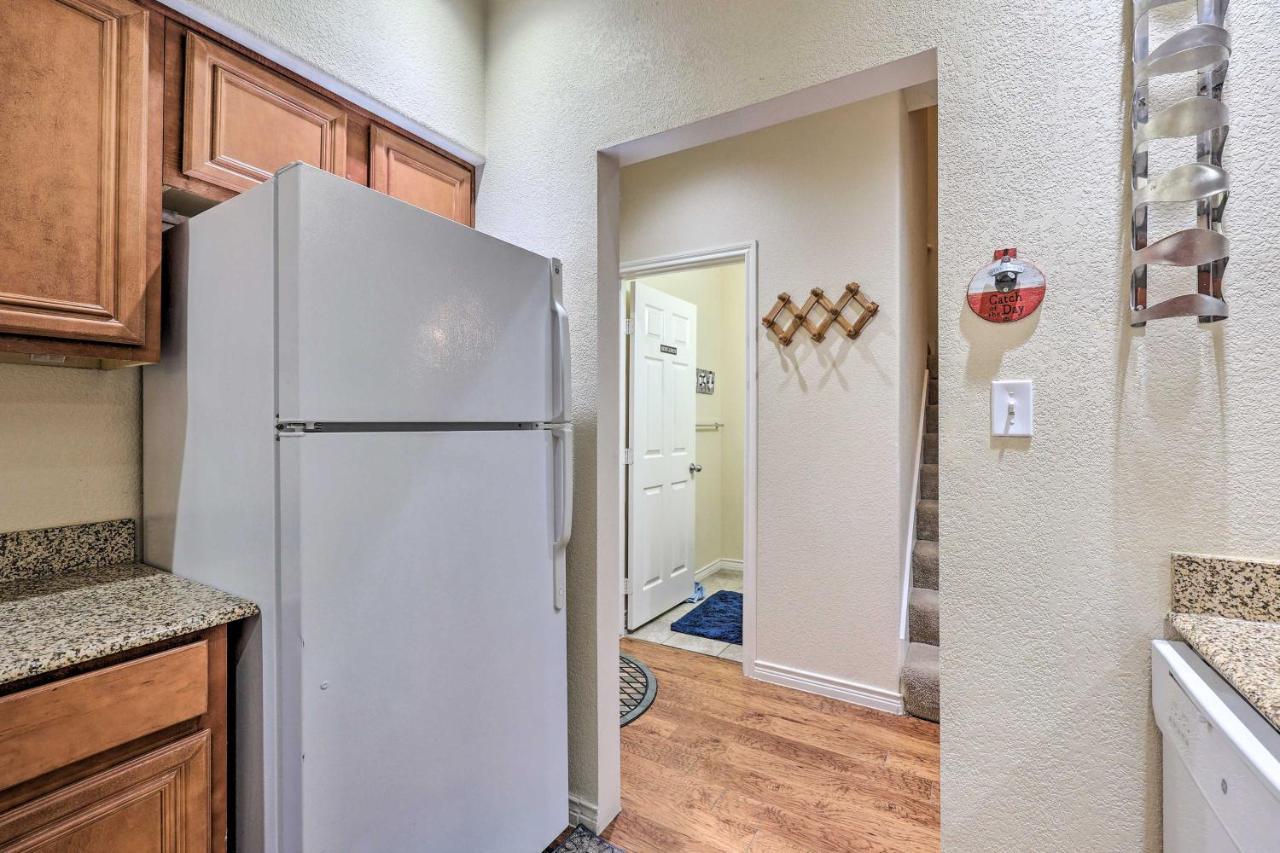 Inviting Afton Townhome With Hot Tub, Walk To Lake! Exterior foto